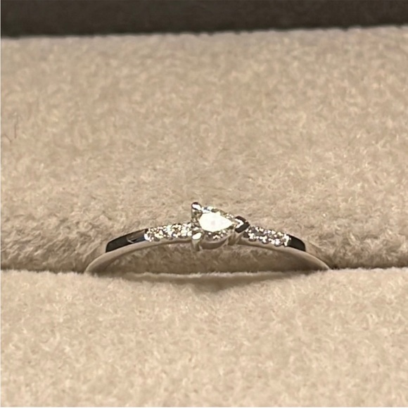 Bony Levy Liora 18k white gold sz 6 teardrop diamond - Picture 5 of 7